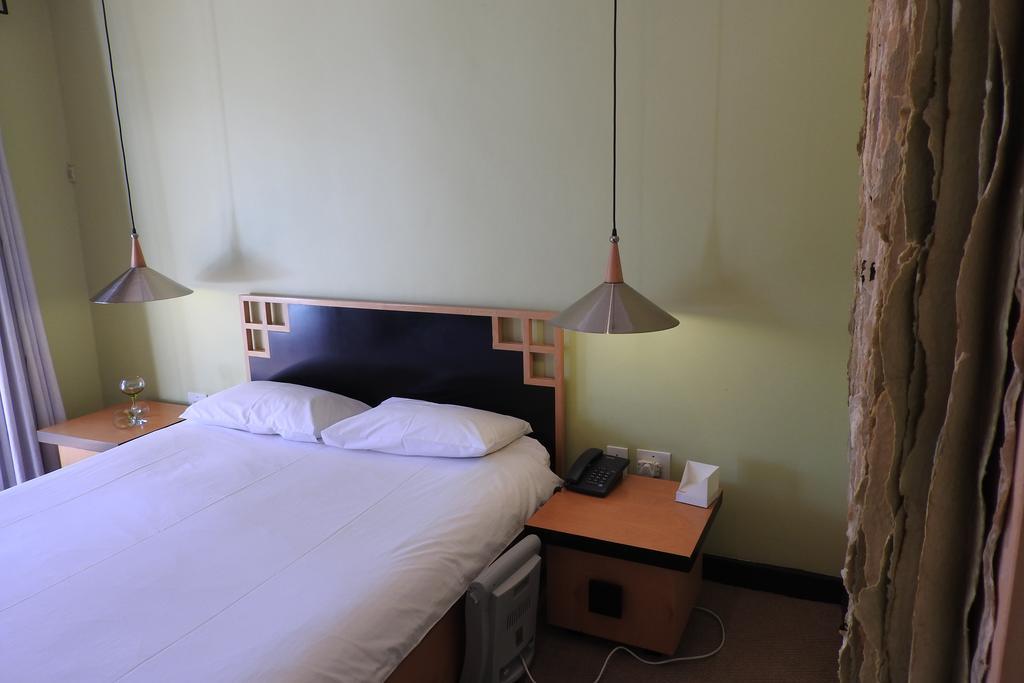 Willow Place Guest House Midrand Εξωτερικό φωτογραφία
